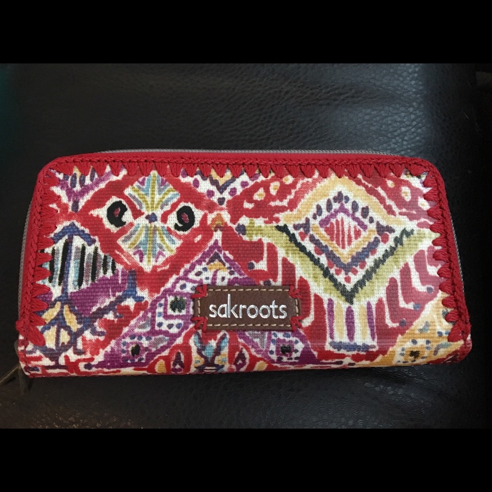 COPY - Sakroots Double Zip Around Wallet